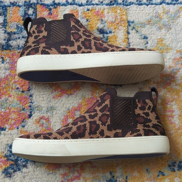 Rothy's The Chelsea‎ Wildcat Jacquard Knit Slip On Ankle Bootie Sneakers Brown 9 - Picture 6 of 16